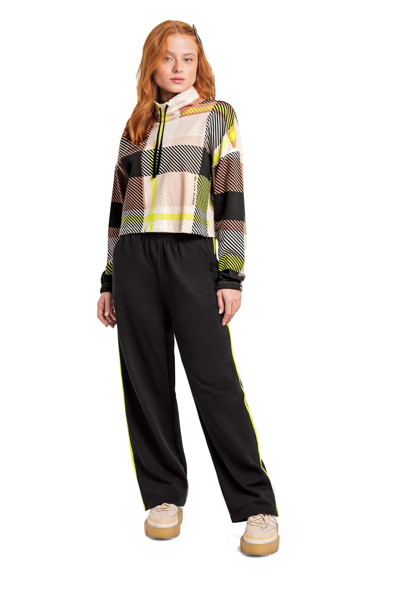 Gloss---Conjunto-Juvenil-com-Blusao-Cropped-e-Wide-Leg-Preto