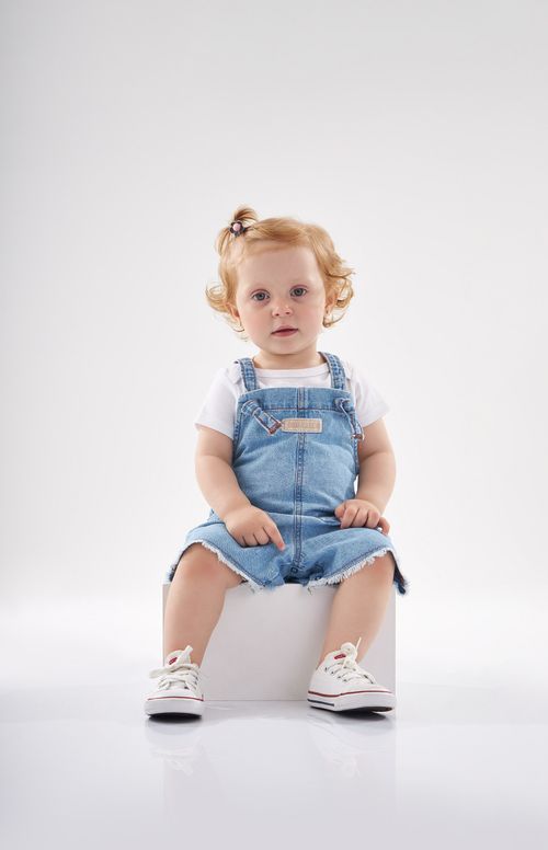 Jardineira Jeans Bebê Menina (Azul) Up Baby