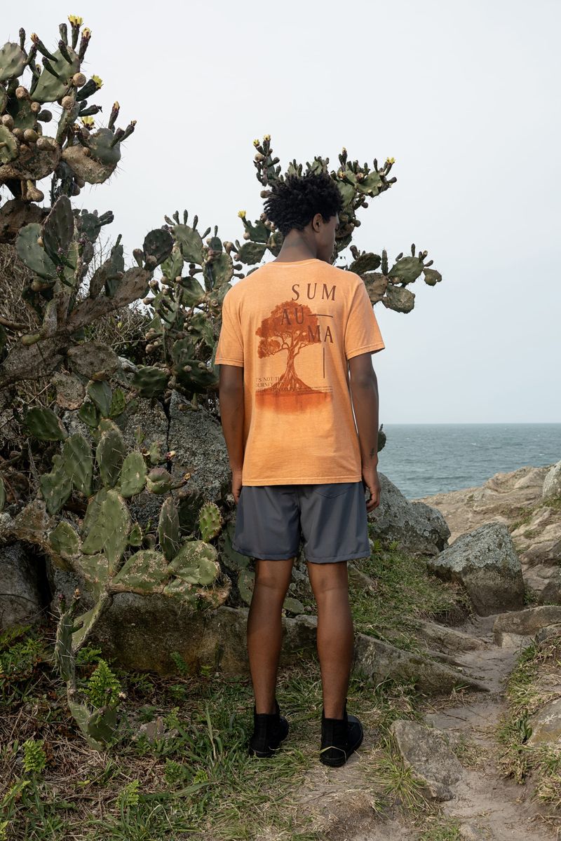 Camiseta-Masculina-com-Mangas-Curtas--Laranja--The-Philippines