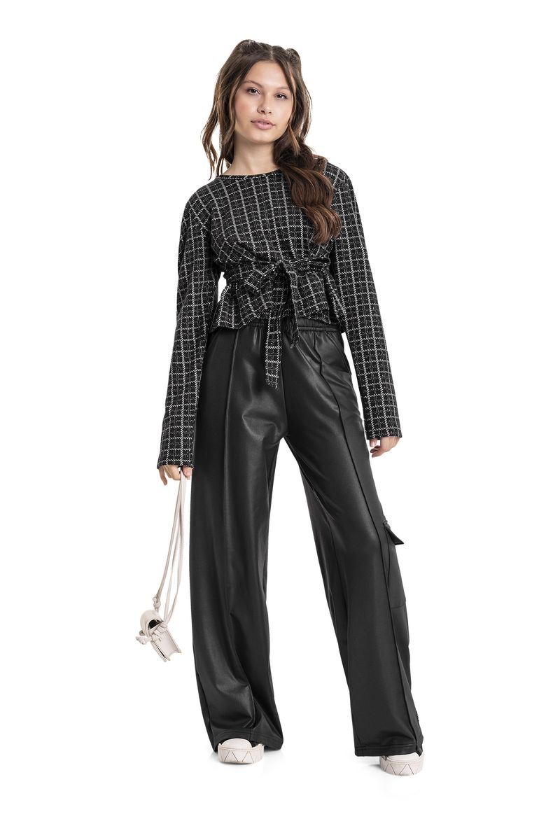 Blusa-Cropped-Xadrez-em-Jacquard-Juvenil--Preto--Gloss