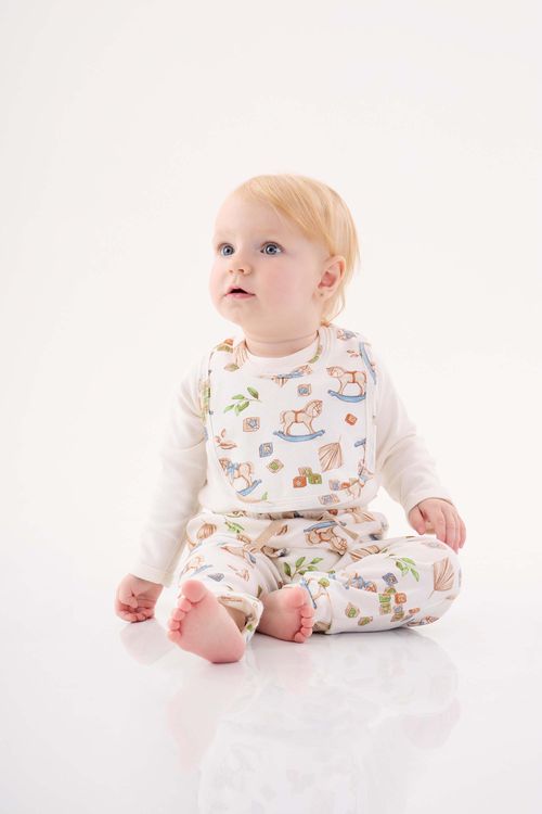 Babador em Suedine Impermeável Unissex Bebê (Off White) Up Baby