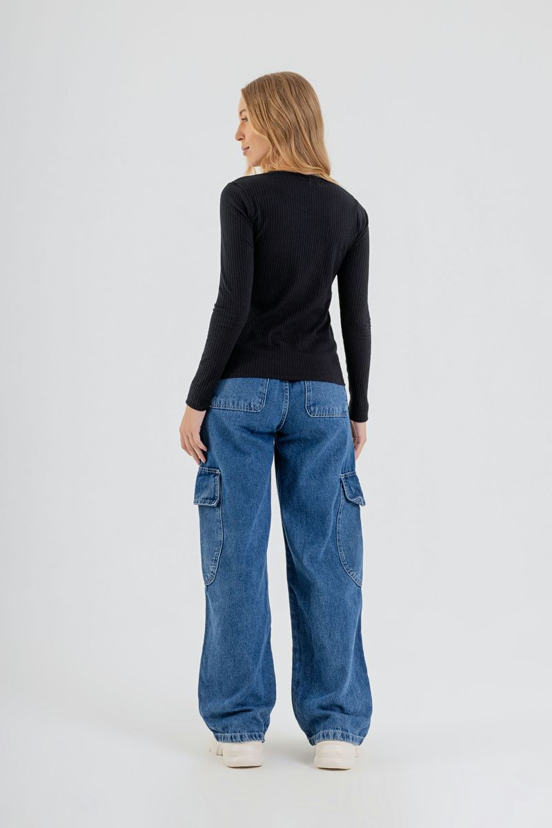 Blusa-Manga-Longa-Feminina-em-Ribana-Canelada--Preto--Just-Basic