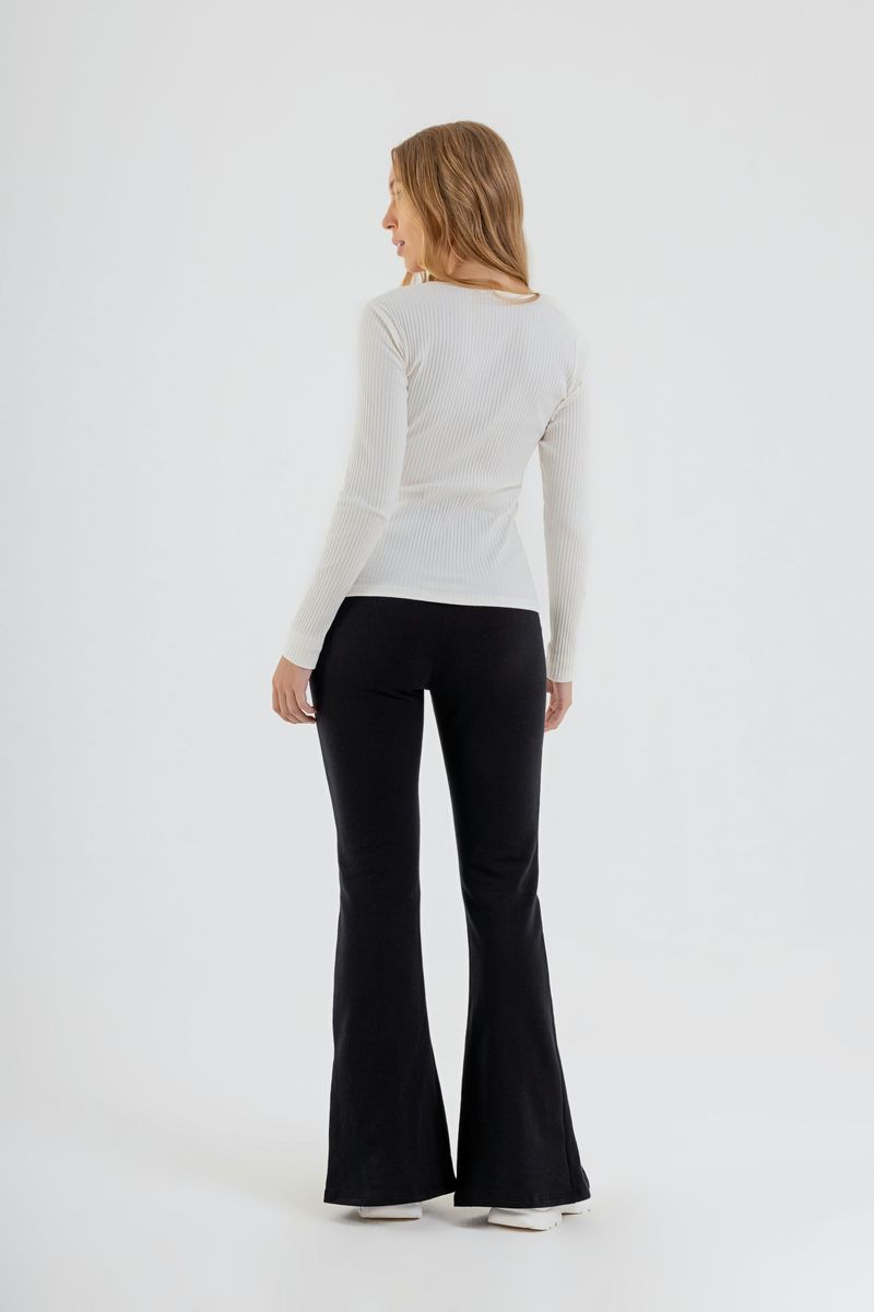 Blusa-Manga-Longa-Feminina-em-Ribana-Canelada--Off-White--Just-Basic