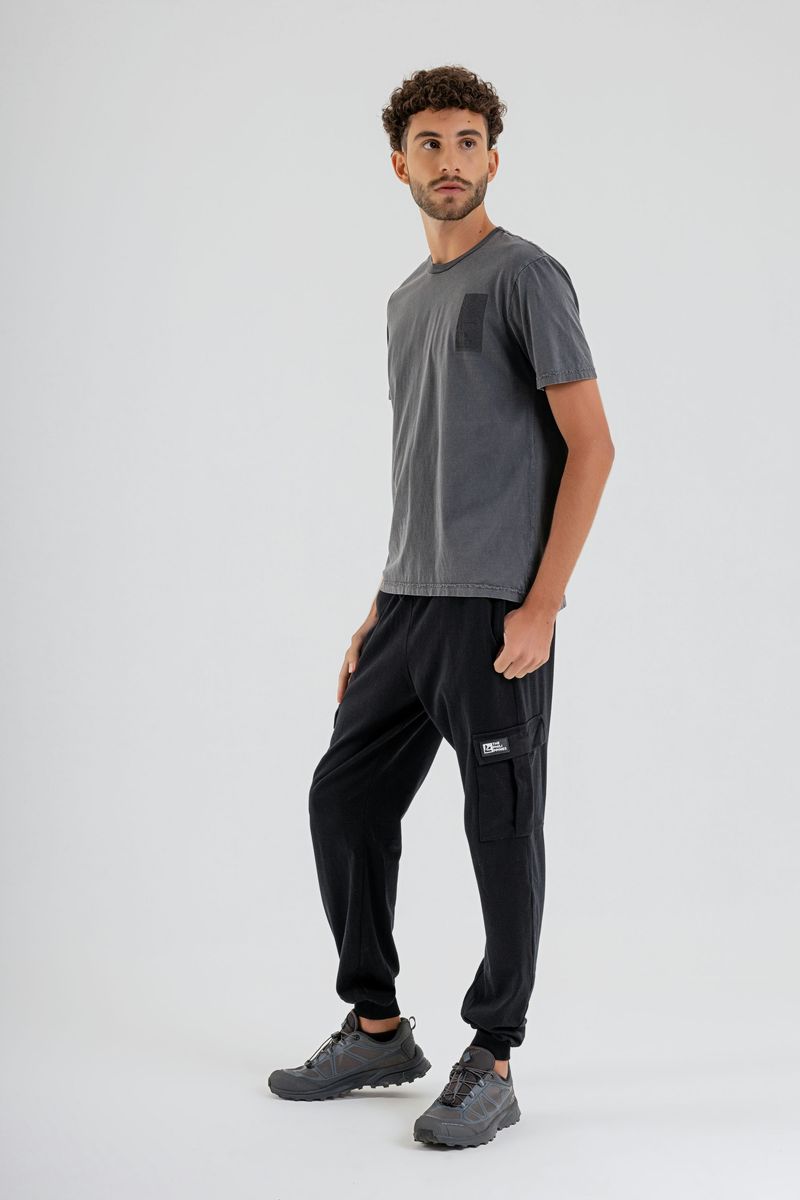 Camiseta-Masculina-em-Meia-Malha