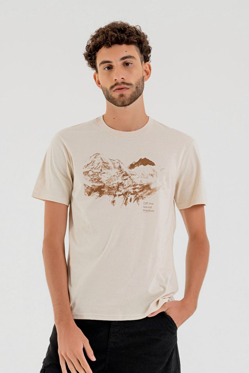 Camiseta-Masculina-em-Meia-Malha