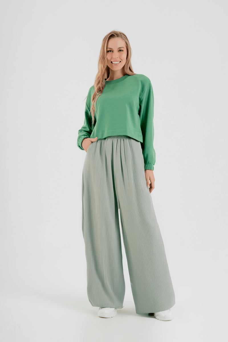 Blusao-Cropped-Basico-em-Moletom-Feminino-Adulto--Verde--Just-Basic