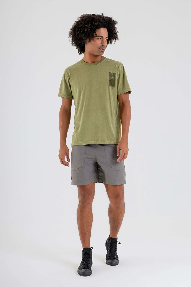 Camiseta-Masculina-em-Meia-Malha