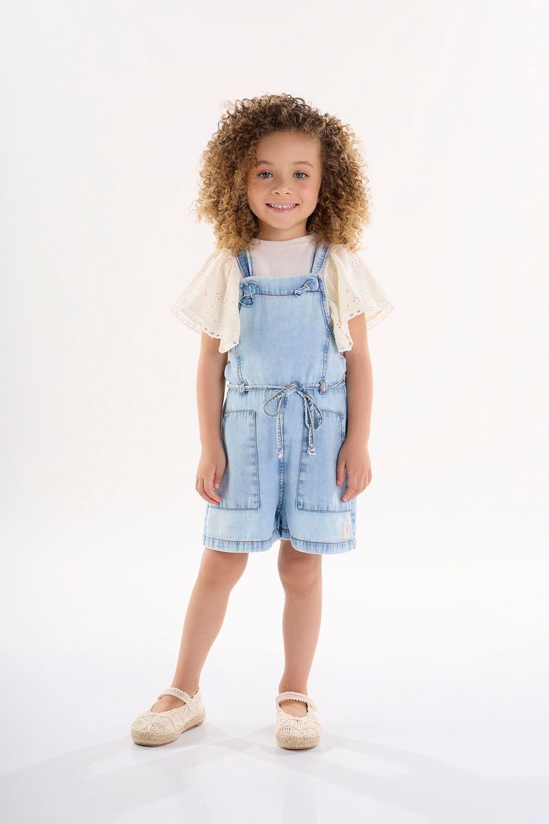 Jardineira-Infantil-em-Jeans-com-Alcas-para-Menina