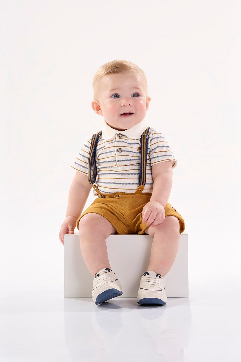 Conjunto-com-Body-e-Bermuda-para-Bebe-Menino--Off-White--Up-Baby