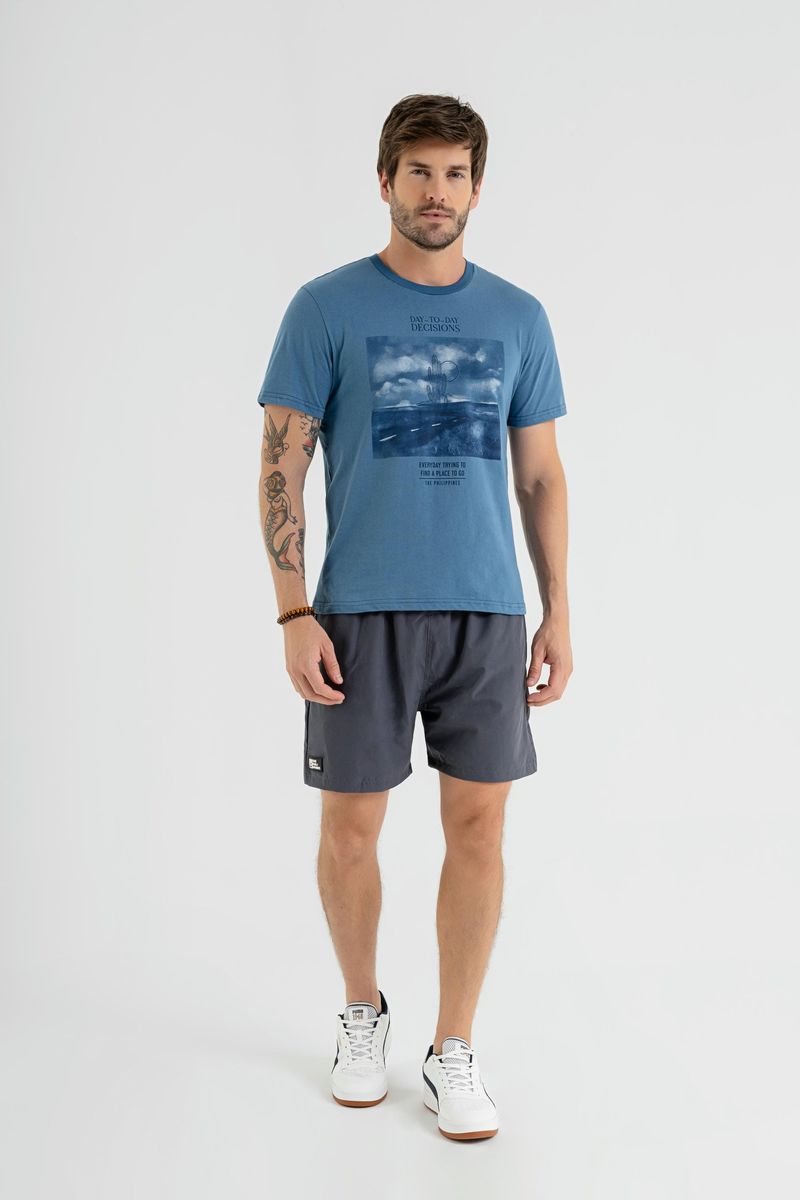 Camiseta-Manga-Curta-Masculina-em-Meia-Malha-Azul