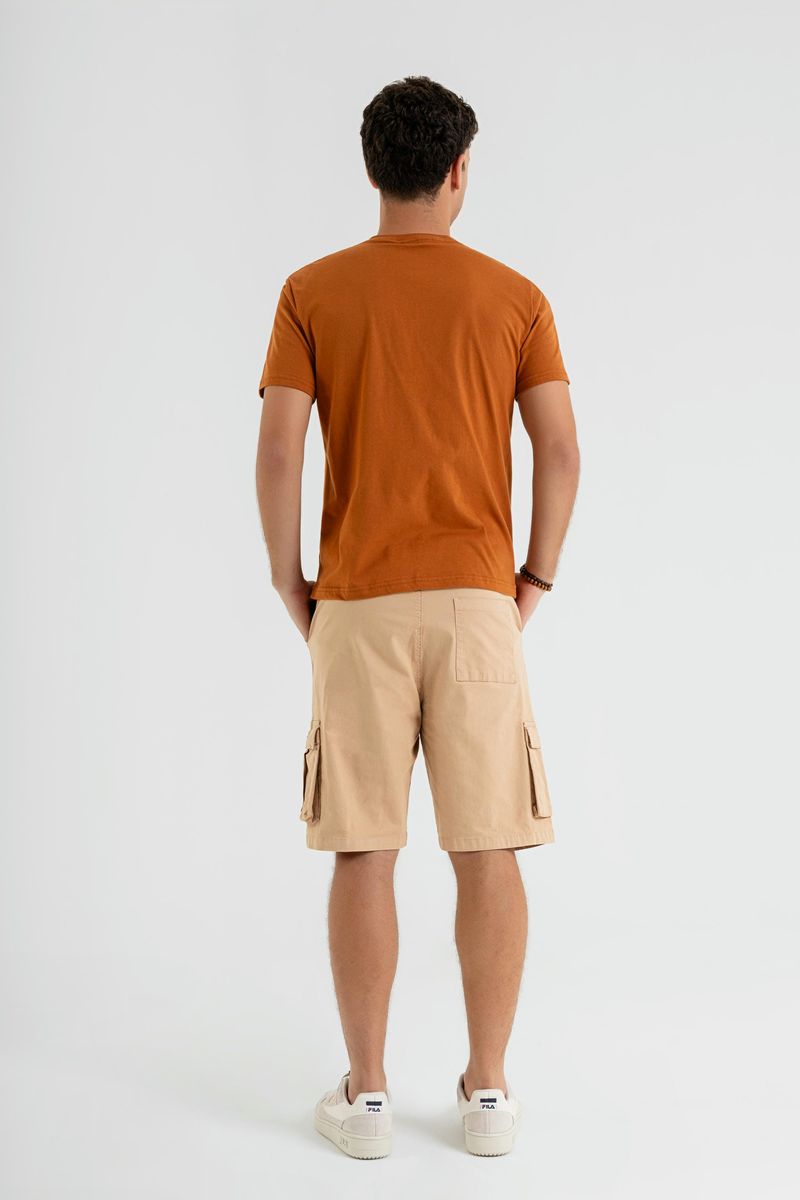 Camiseta-Manga-Curta-Masculina-em-Meia-Malha-Marrom