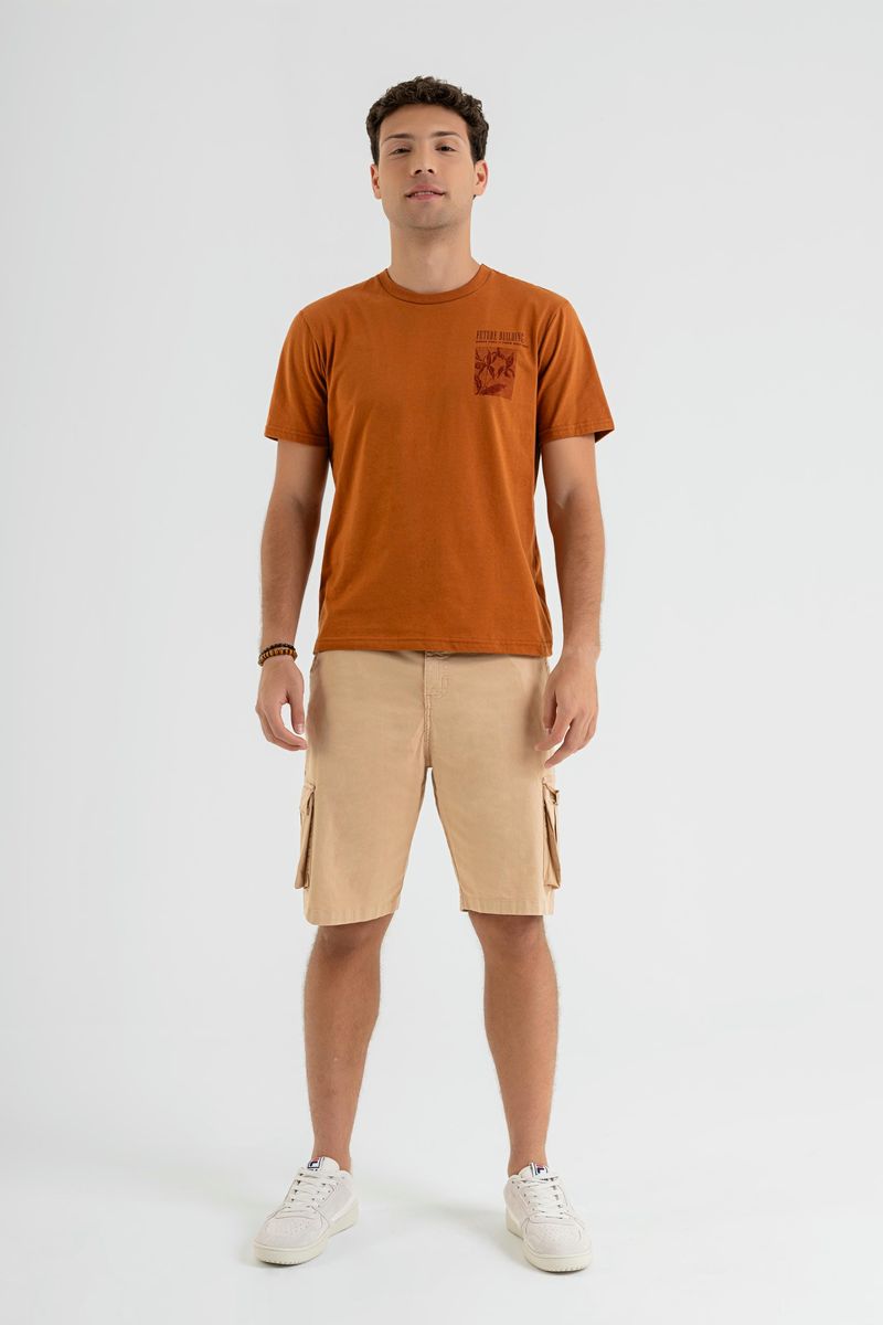 Camiseta-Manga-Curta-Masculina-em-Meia-Malha-Marrom