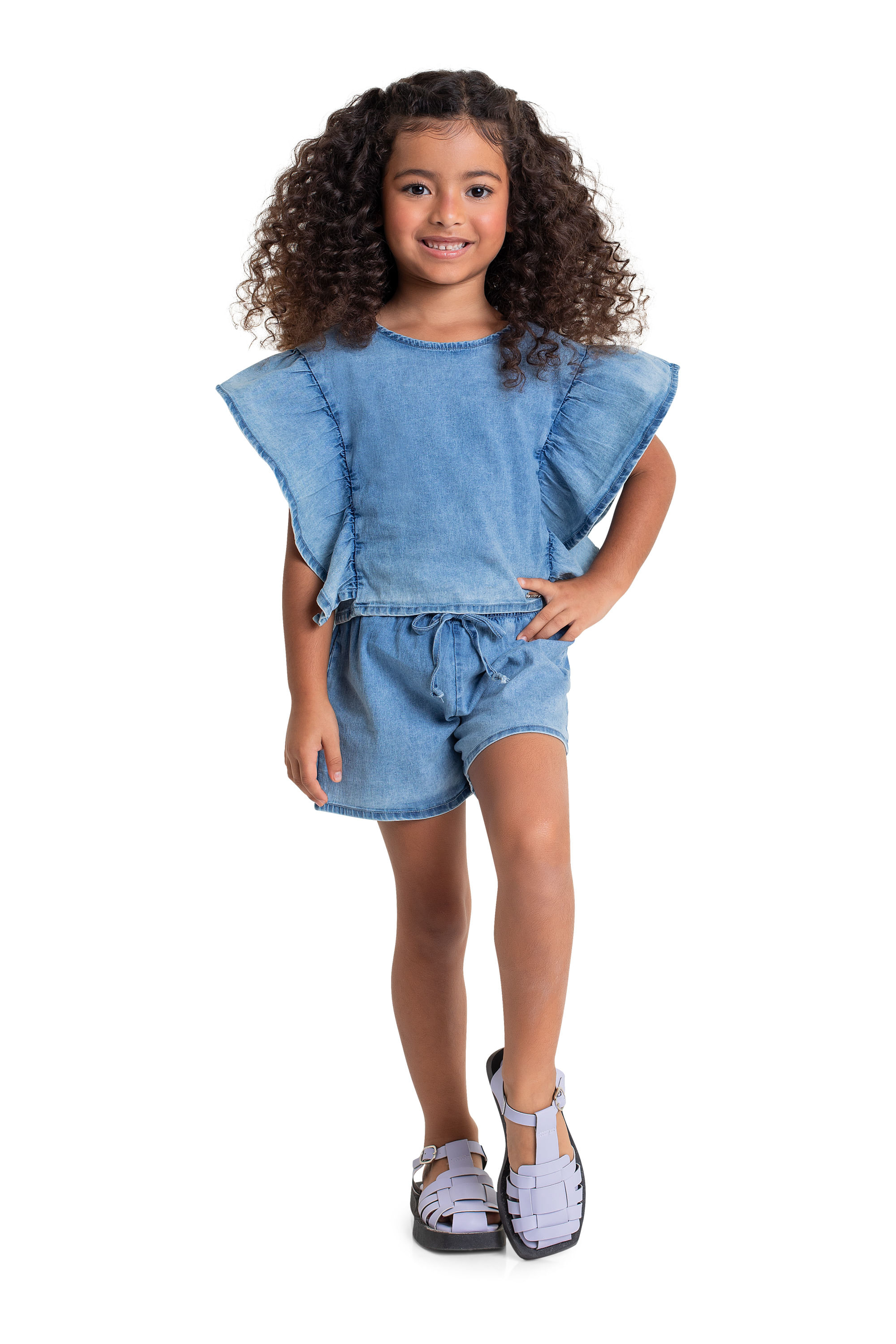 Conjunto com Cropped e Short Jeans para Menina (Azul) Quimby