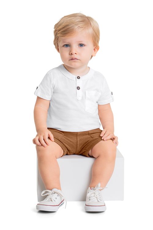 Conjunto com Camiseta e Bermuda para Bebê Menino (Branco) Quimby