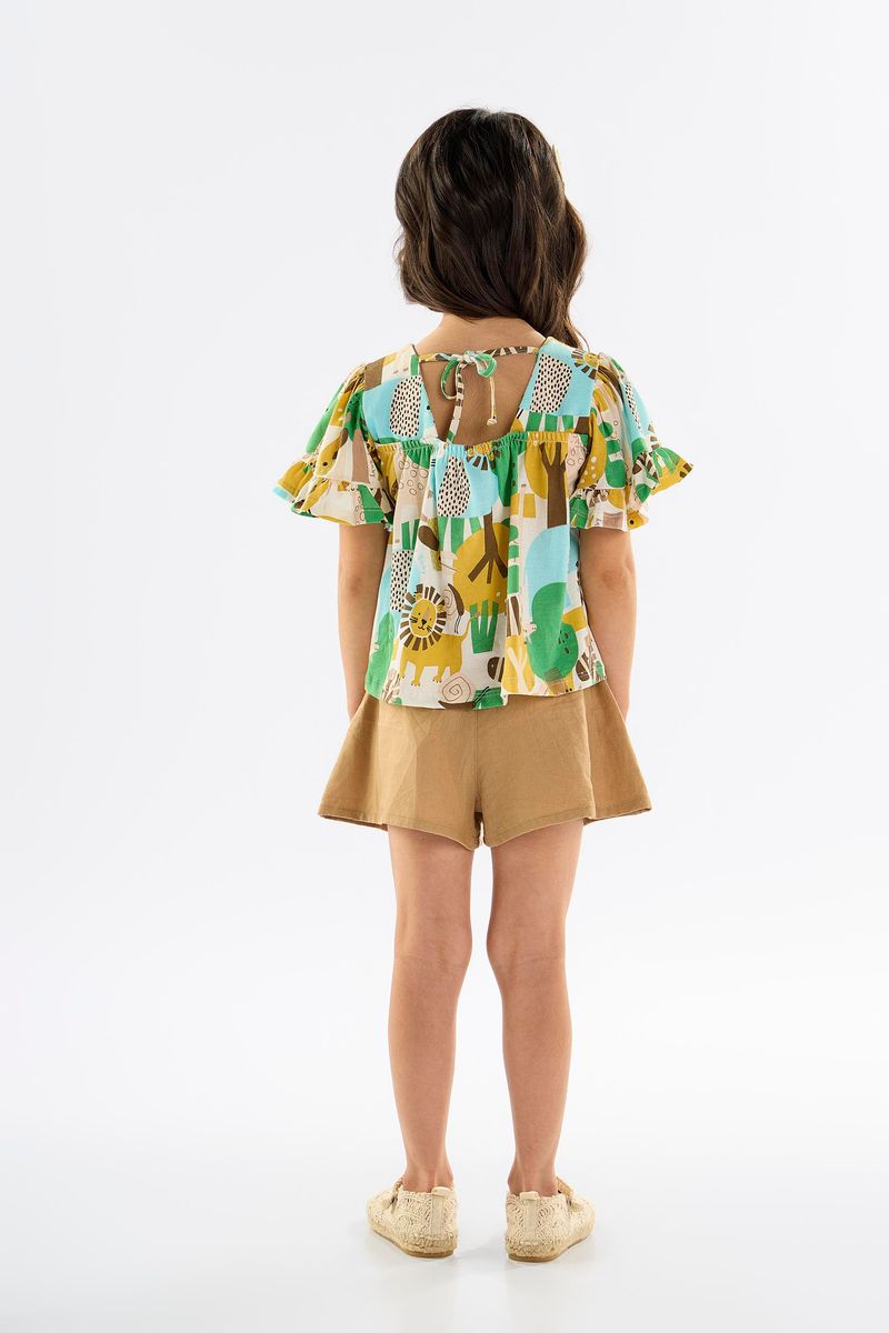 conjunto-infantil-para-menina-com-blusa-e-short-bege