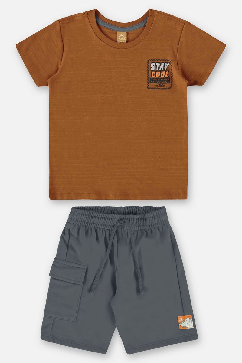 conjunto-infantil-com-camiseta-e-bermuda-marrom