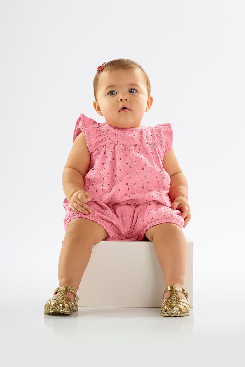 macaquinho-banho-de-sol-para-bebe-menina-em-laise-rosa
