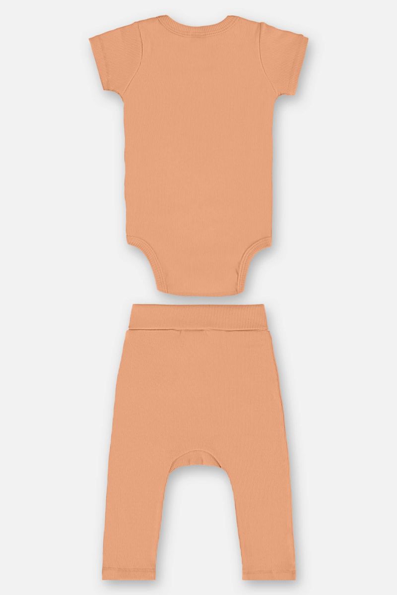 conjunto-unissex-para-bebe-com-body-e-calca-nature-marrom