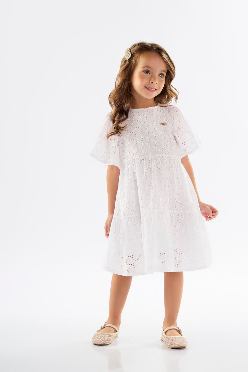 vestido-infantil-em-laise-com-forro-branco