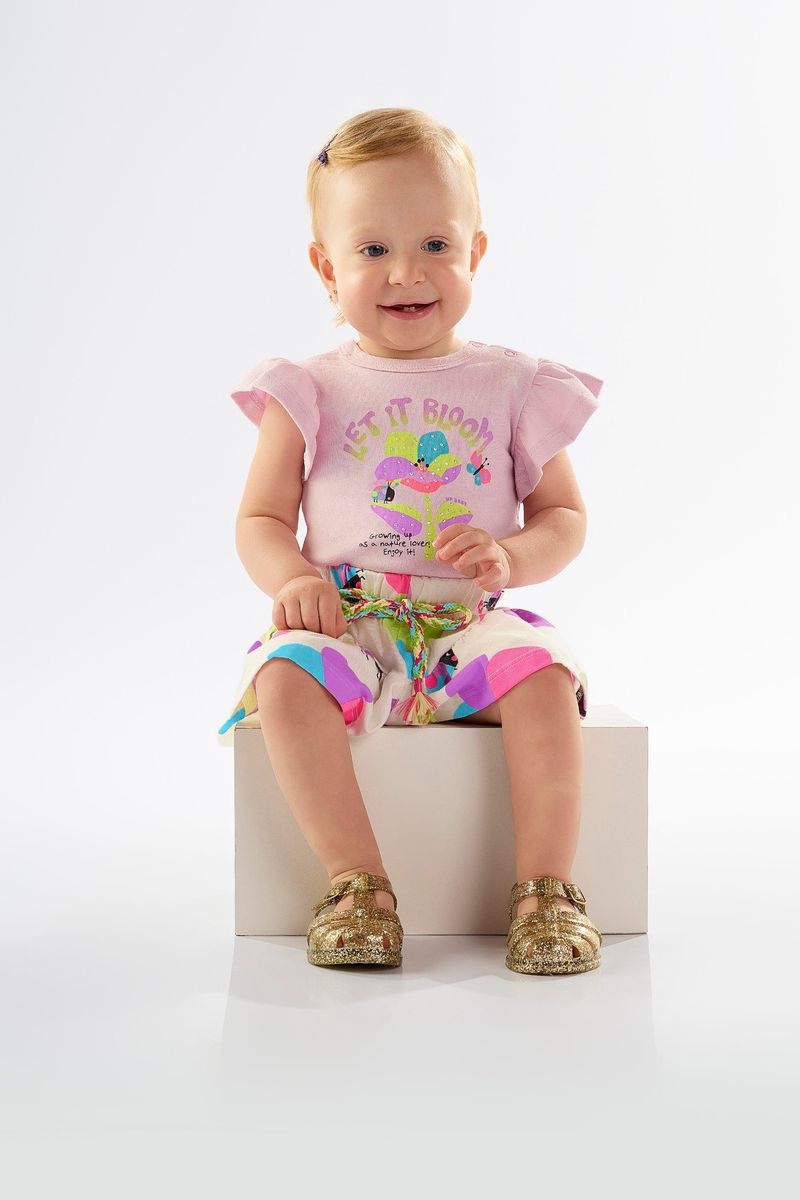 conjunto-para-bebe-menina-com-body-e-short-estampado-roxo