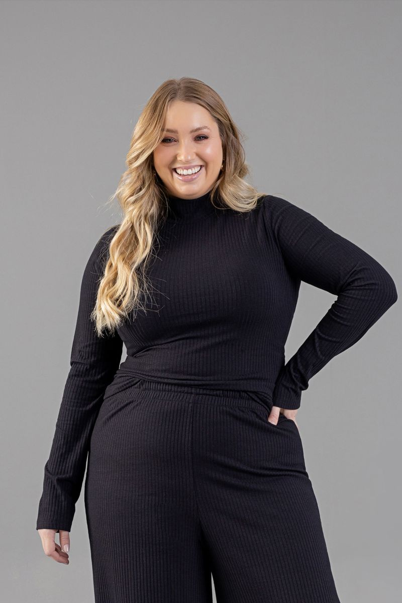 Just-Basic---Blusa-Basica-Manga-Longa-Feminina-Adulto-Preto