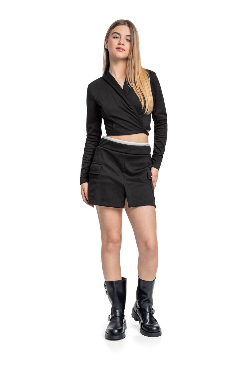 frente-conjunto-com-blazer-e-short-saia-juvenil-preto-gloss