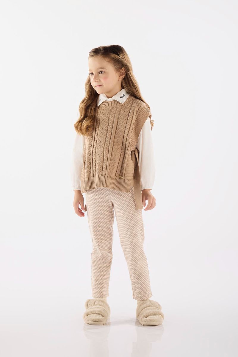 colete-em-trico-infantil-menina-off-white-frente