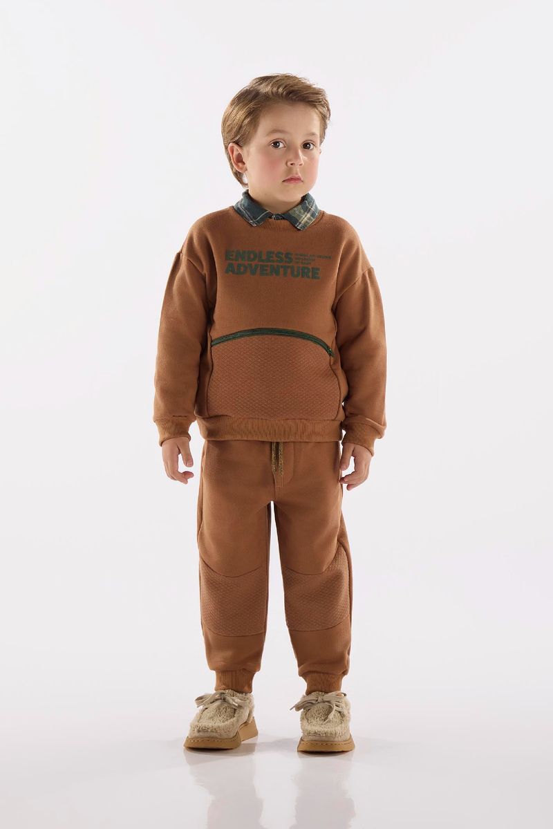conjunto-para-menino-com-blusa-e-calca-em-moletom-felpado-marrom-up-baby
