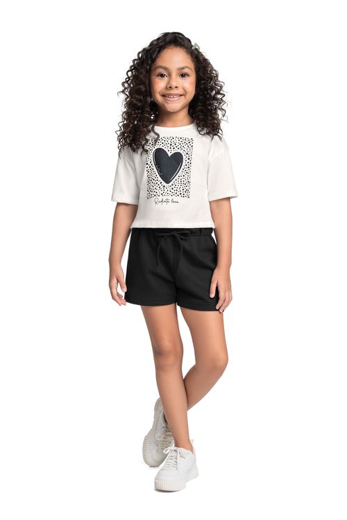 Conjunto com Blusa Cropped de Coração e Short para Menina (Off White) Bee Loop