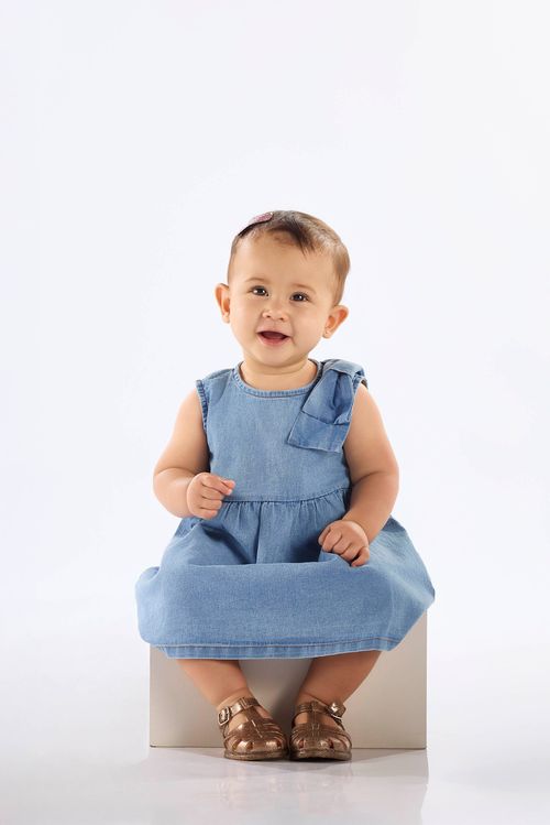 Vestido para Bebê em Jeans com Elastano e Laço no Ombro (Azul) Up Baby