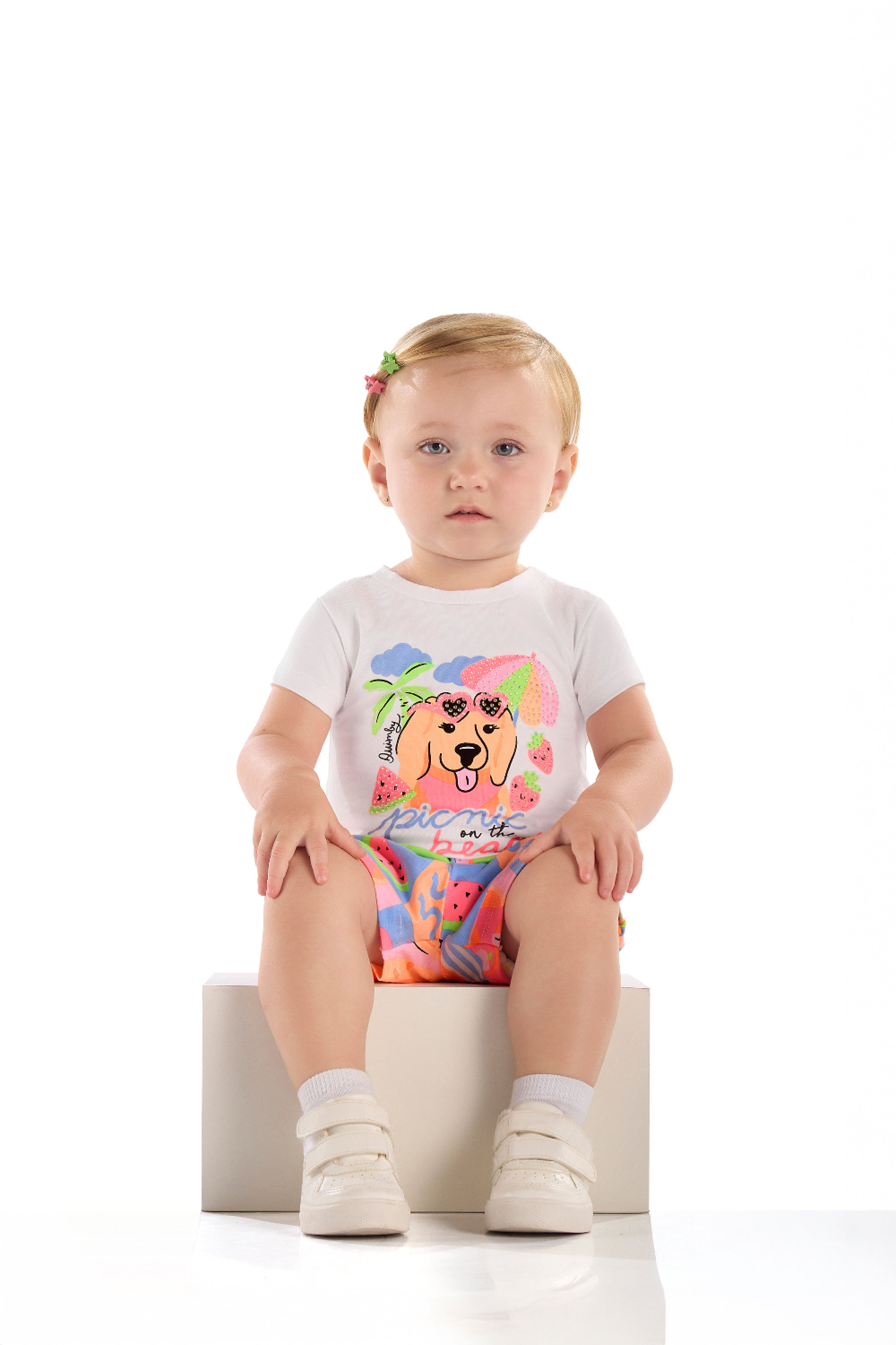 Conjunto Bebê Menina Blusa com Strass e Short Estampado (Branco) Quimby