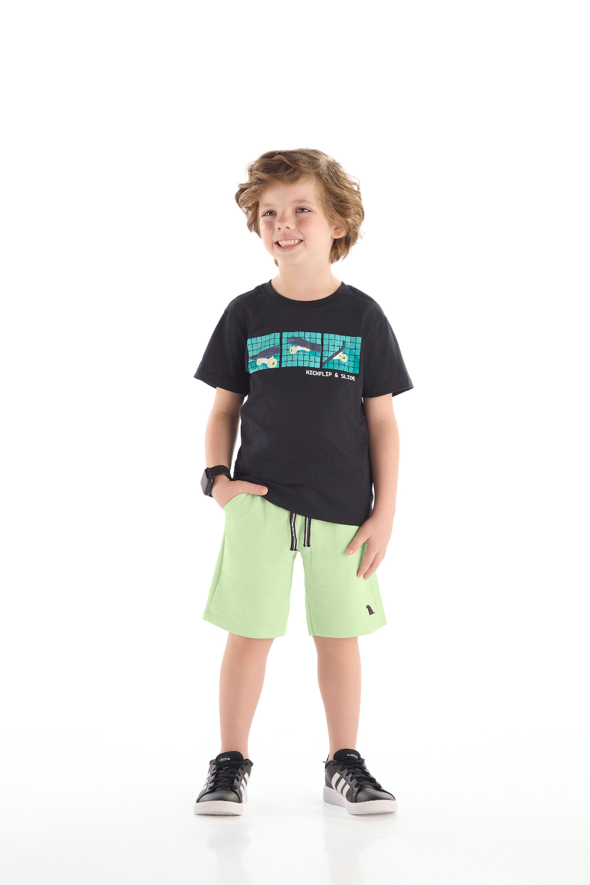 Conjunto Infantil Camiseta Skate e Bermuda (Preto) Quimby