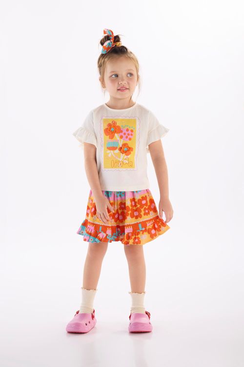 Conjunto Infantil com Blusa e Short Flores (Off White) Três e Já