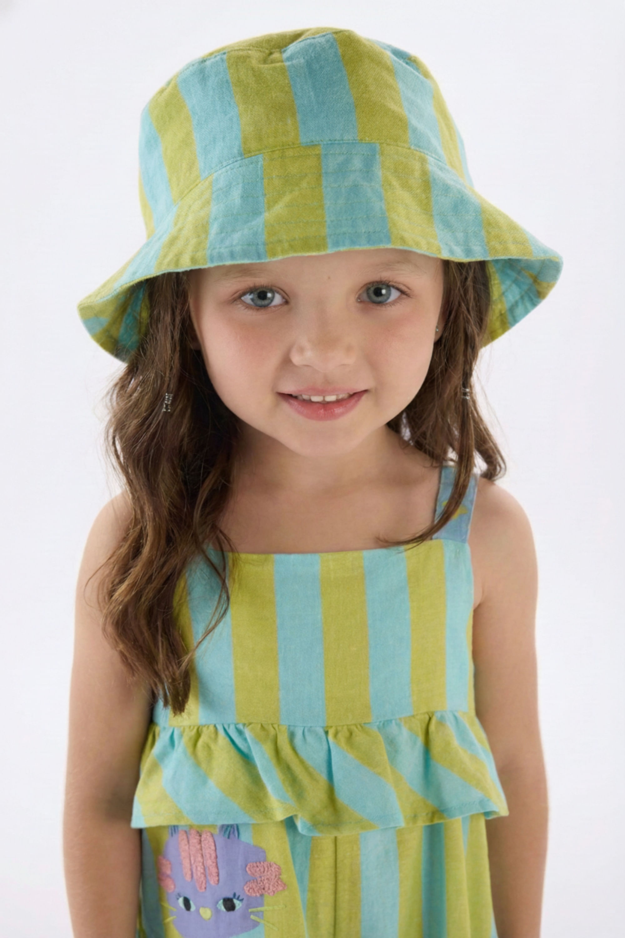 Chapéu Folia Infantil Unissex em Viscolinho (Verde) Três e Já