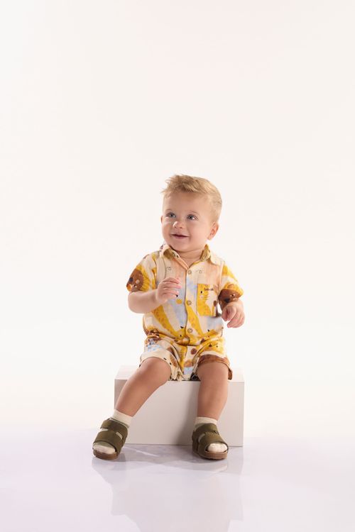 Macaquinho Bebê Menino Safári em Viscolinho (Off White) Três e Já