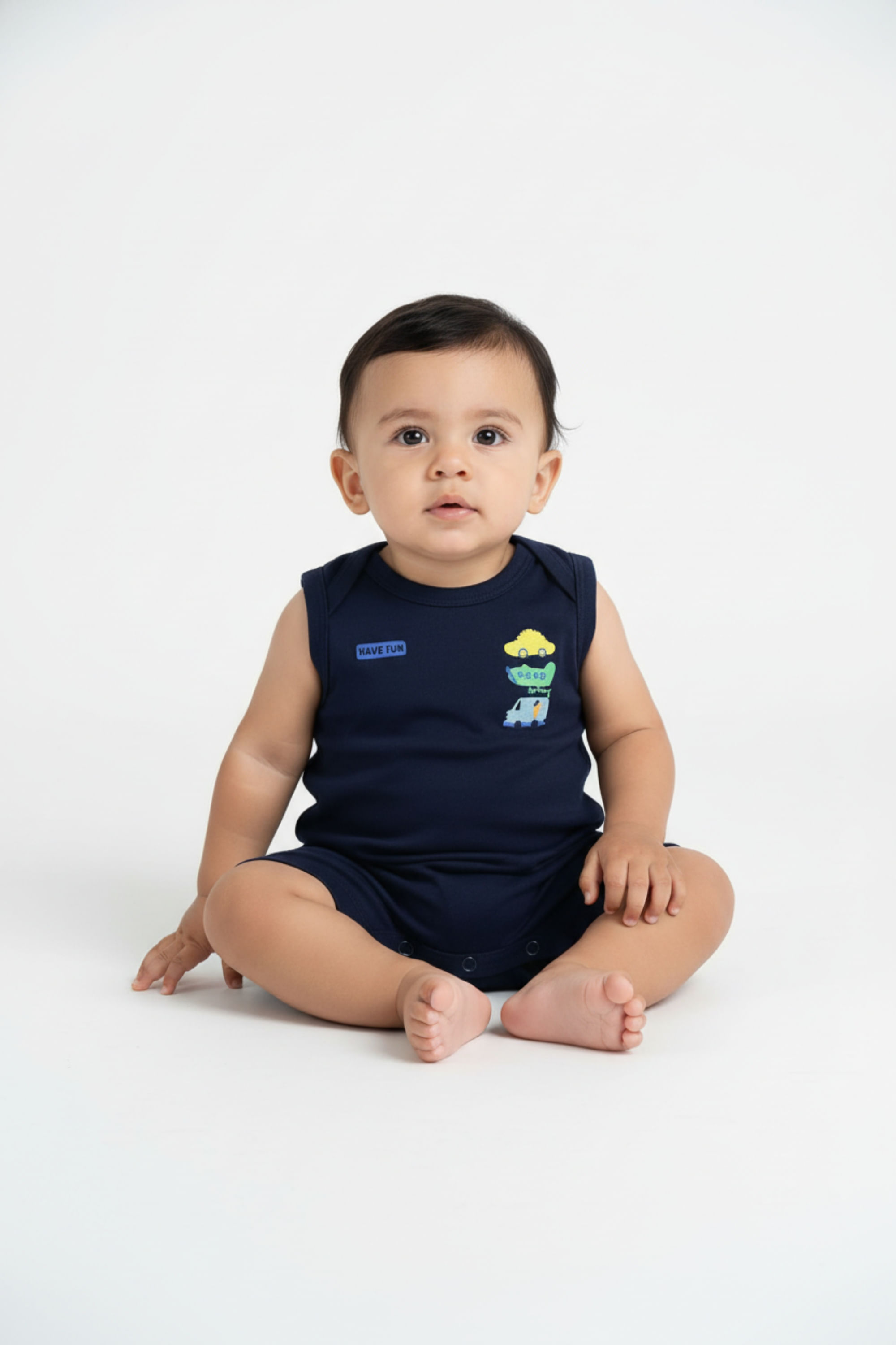 Macaquinho Regata em Suedine Essentials para Bebê Menino (Azul Marinho) Up Baby