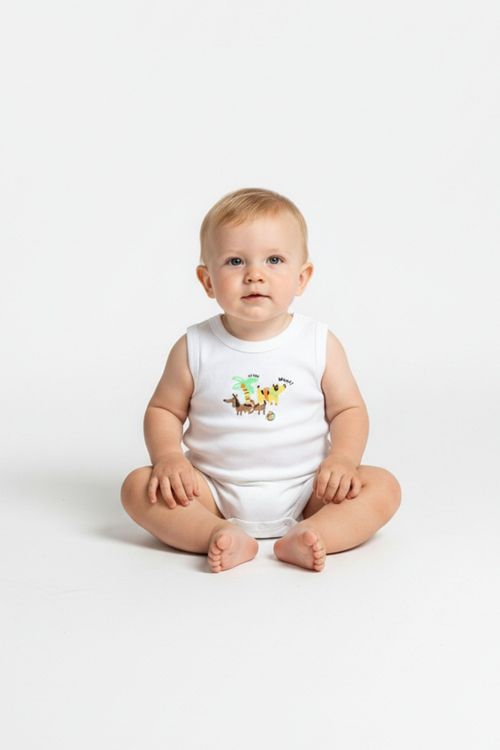 Macaquinho Regata em Suedine Essentials para Bebê Menino (Branco) Up Baby